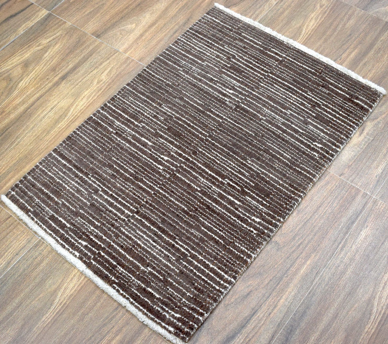 Brown and Ivory Traditional Handmade Wool & Viscose 2x3 Area Rug | TRD140323