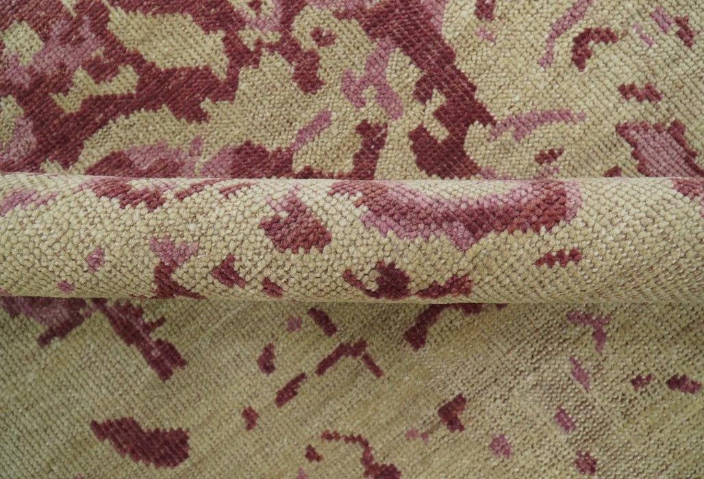 Traditional Transitional Beige And Pink Hand knotted Wool Area Rug