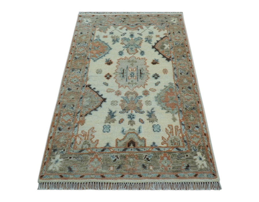Traditional Turkish Design Beige 4x6 Hand knotted Wool Area Rug