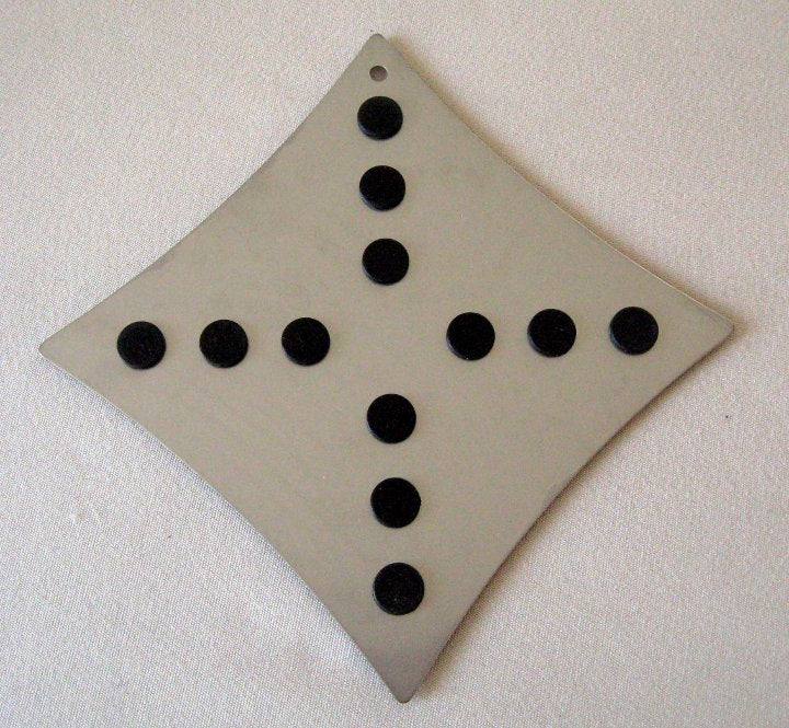 Vega Trivet