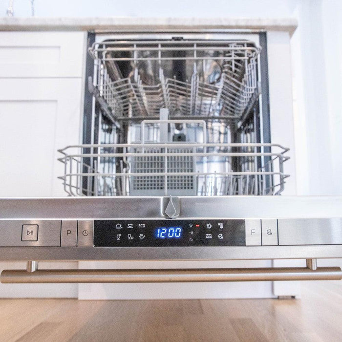 ZLINE 24 in. Top Control Dishwasher in Fingerprint Resistant Stainless Steel and Modern Style Handle, 52dBa (DW-SN-24)