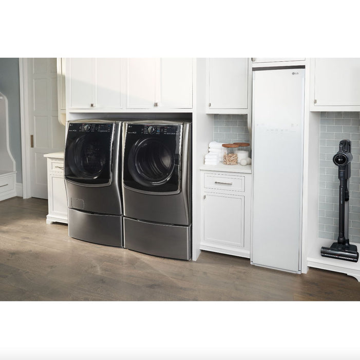 LG Styler - 18 Inch Smart Wi-Fi Enabled Steam Clothing Care System in White (S3WFBN)